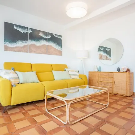 House En Primera Linea De Playa * Cambrils