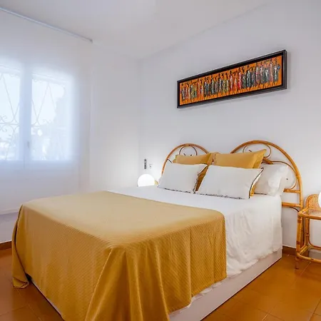 House En Primera Linea De Playa Апартаменты *