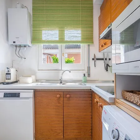 House En Primera Linea De Playa Апартаменты Камбрильс